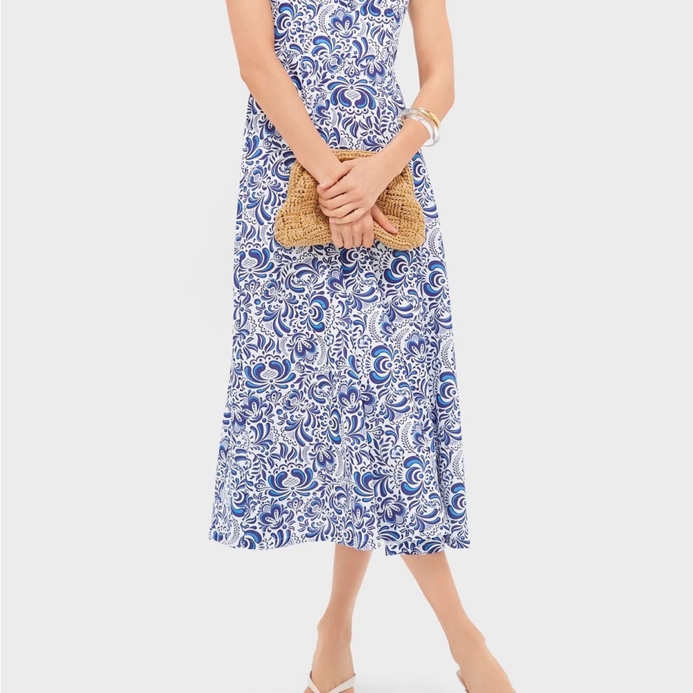 Tuckernuck Blue and White Floral-linen Print Midi dress size: Small